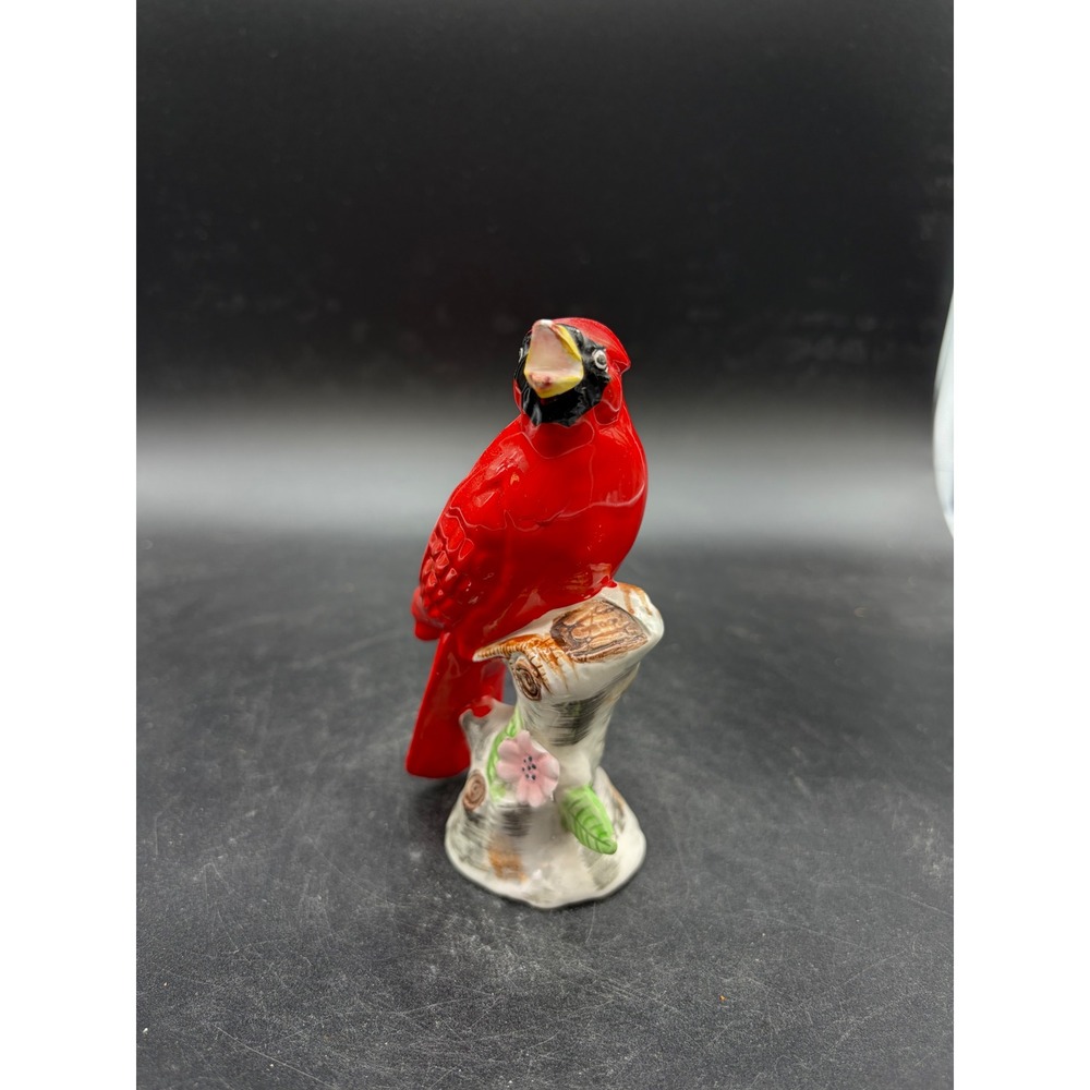 Vintage‎ Red Cardinal Bird Figurine Ceramic Hand Painted Nature Decor 4.5 Inch